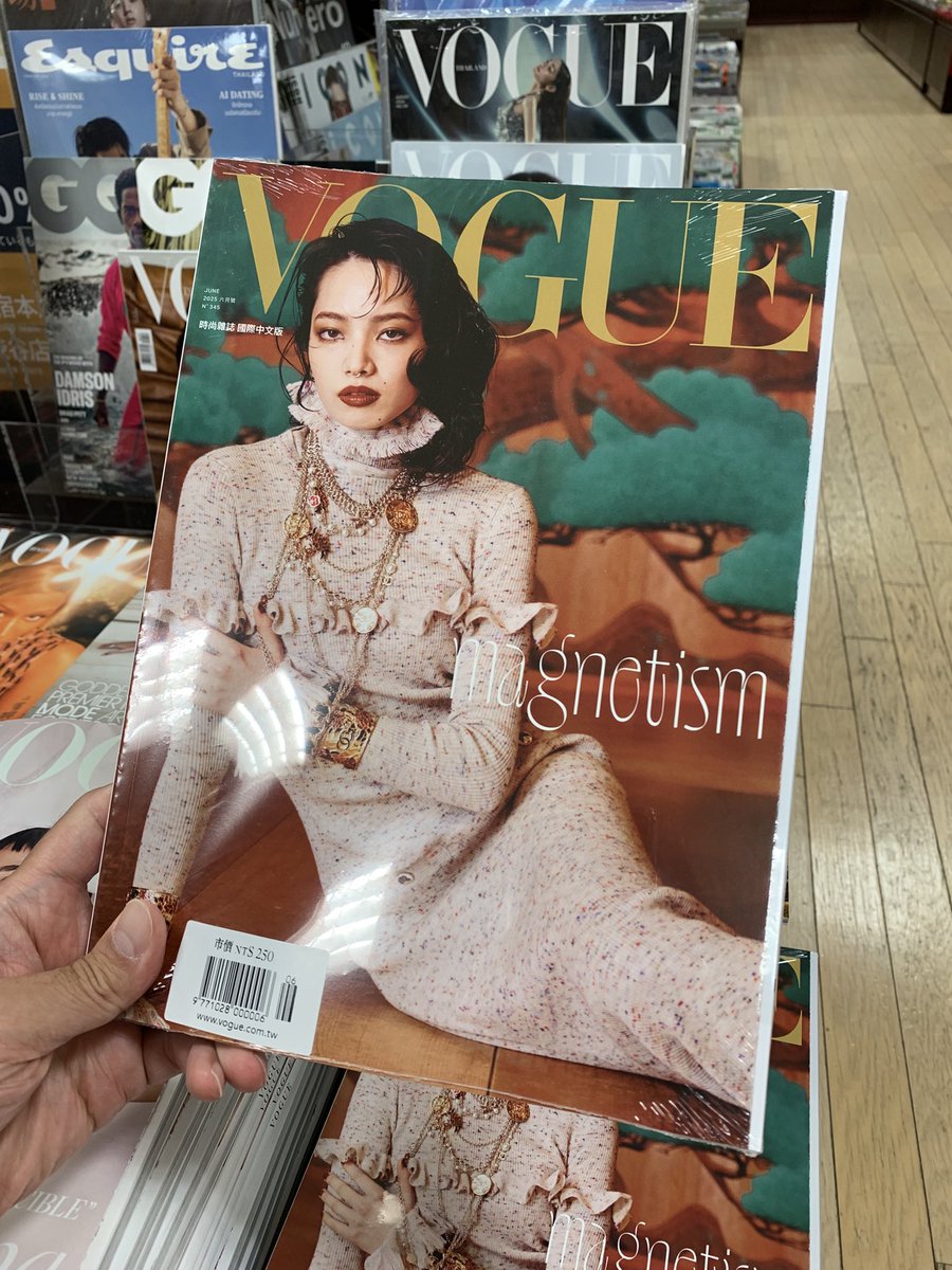 Books Kinokuniya Tokyo 洋書専門店 | 新宿タカシマヤ〈南館6F