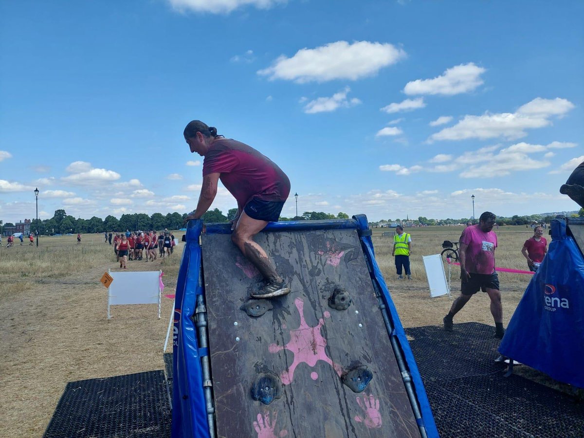 MPSBromley's tweet image. On Sunday 29th June, Newlands Park SNT ran the Pretty Muddy Race for Life.
The team raised an amazing £1200 for cancer research, so we just wanted to raise awareness of this and thank the team, not only for their policing efforts, but their support for such valuable research.