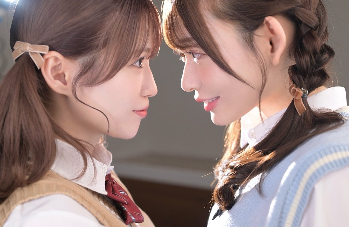 百合の間に挟まりたい