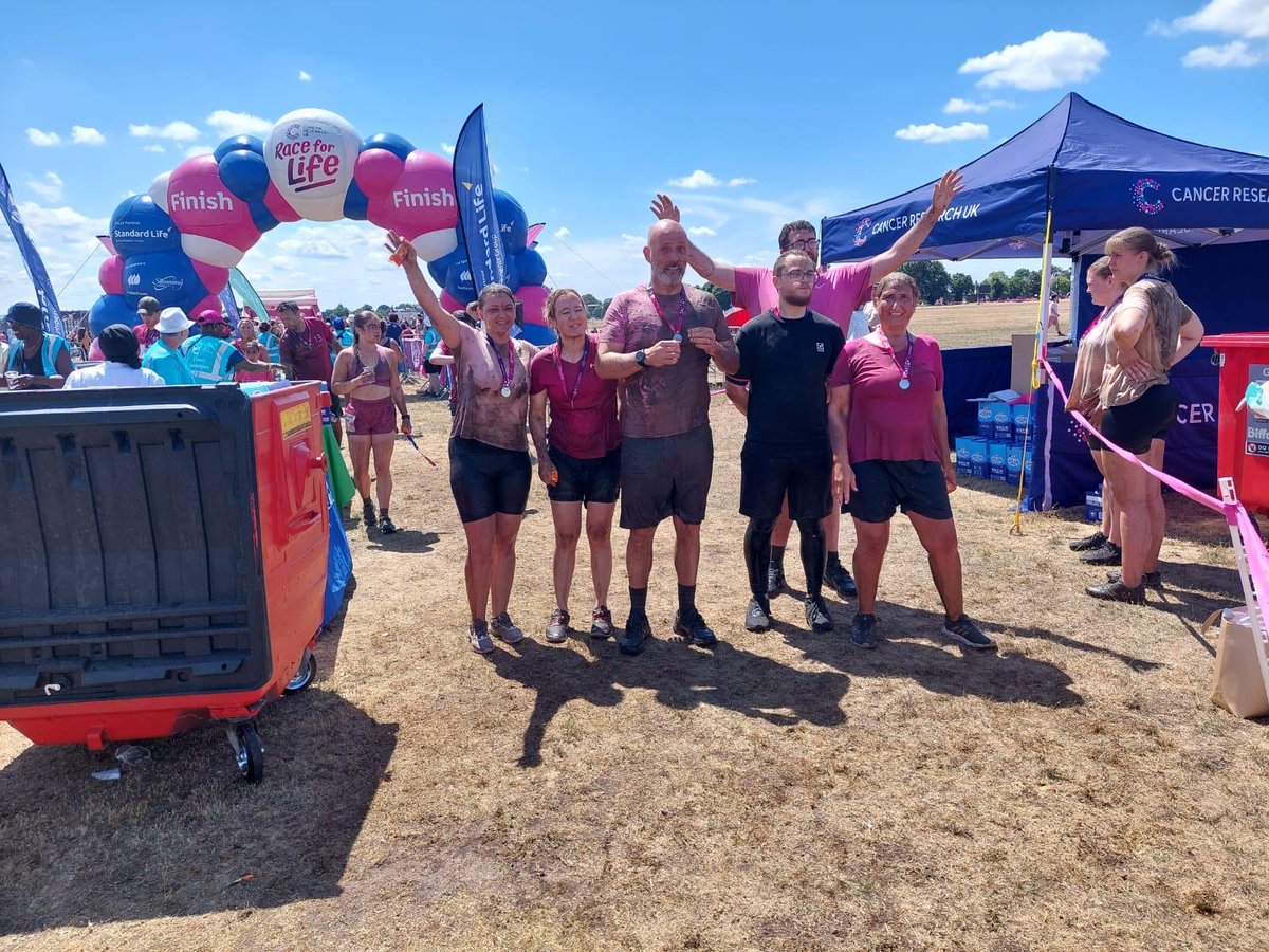 MPSBromley's tweet image. On Sunday 29th June, Newlands Park SNT ran the Pretty Muddy Race for Life.
The team raised an amazing £1200 for cancer research, so we just wanted to raise awareness of this and thank the team, not only for their policing efforts, but their support for such valuable research.
