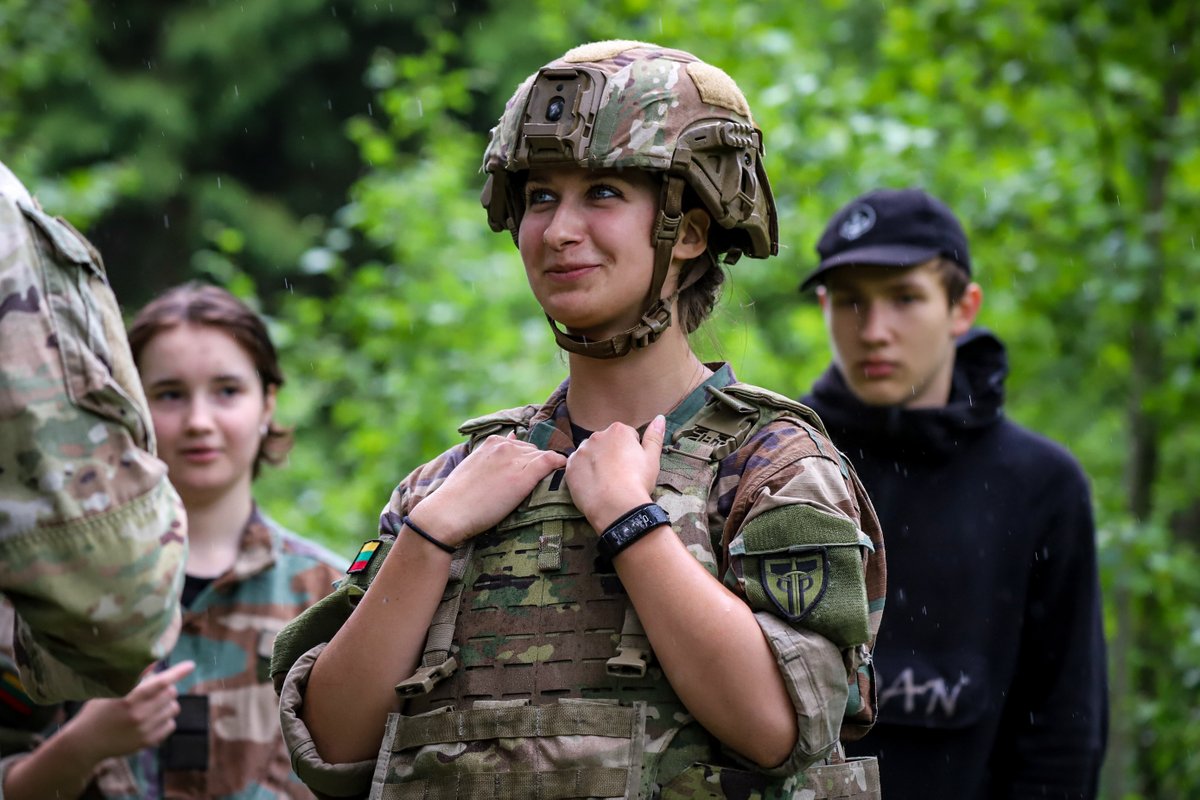 mnbg_lithuania's tweet image. Walking through history – building bonds across borders
In remembrance of the Lithuanian Forest Brothers, international teams completed checkpoint-based challenges testing endurance, teamwork and trust. This shared journey celebrated freedom and history lived in the present.