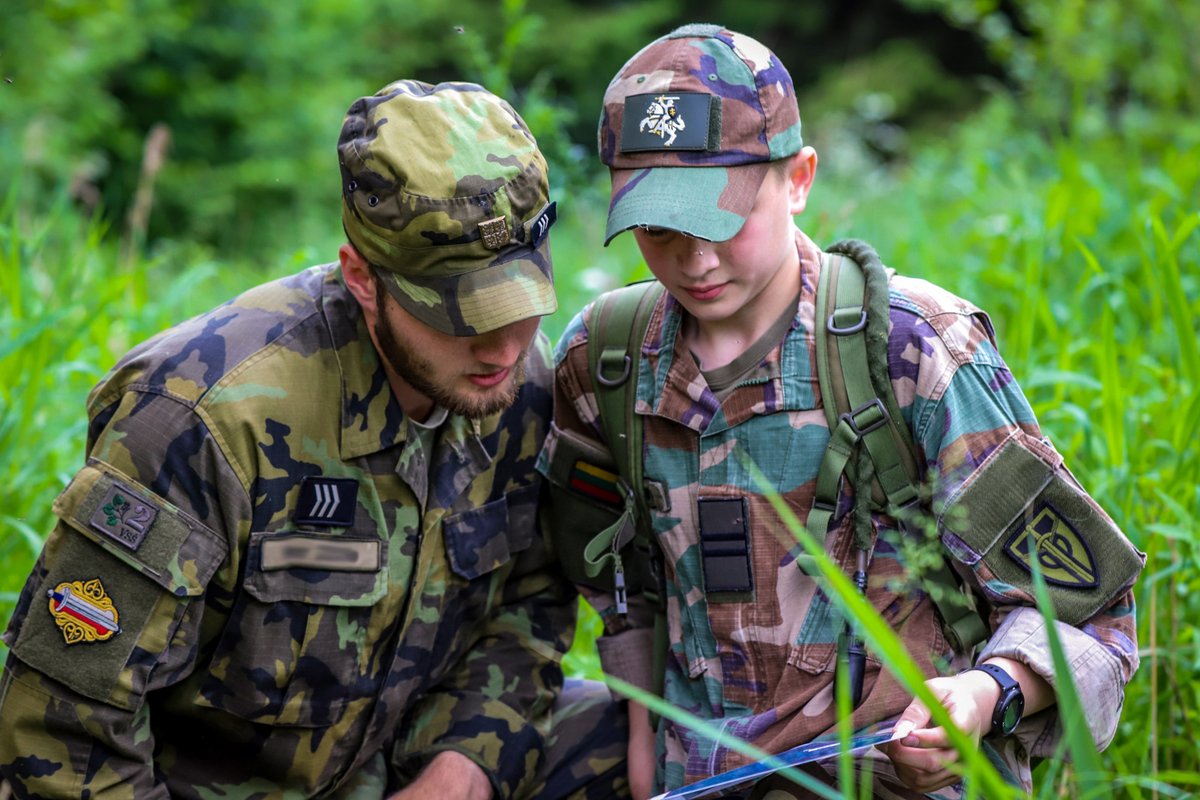 mnbg_lithuania's tweet image. Walking through history – building bonds across borders
In remembrance of the Lithuanian Forest Brothers, international teams completed checkpoint-based challenges testing endurance, teamwork and trust. This shared journey celebrated freedom and history lived in the present.