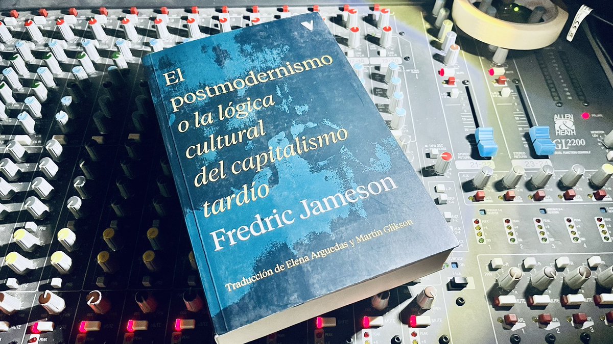 Con lo que se ha cobrado de royalties del trimestre pasado, este verano en esta casa nos radicalizaremos un poco más.