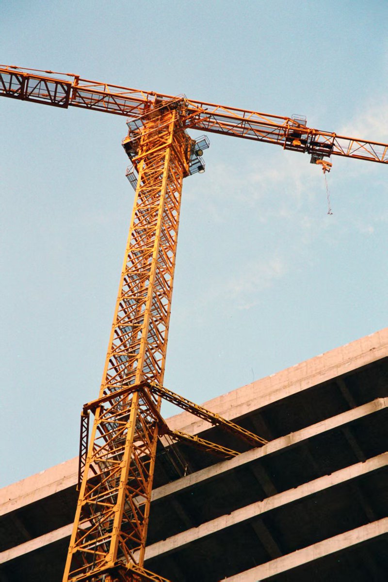 据说是乐凯新彩负胶卷，价格应该在50以内。