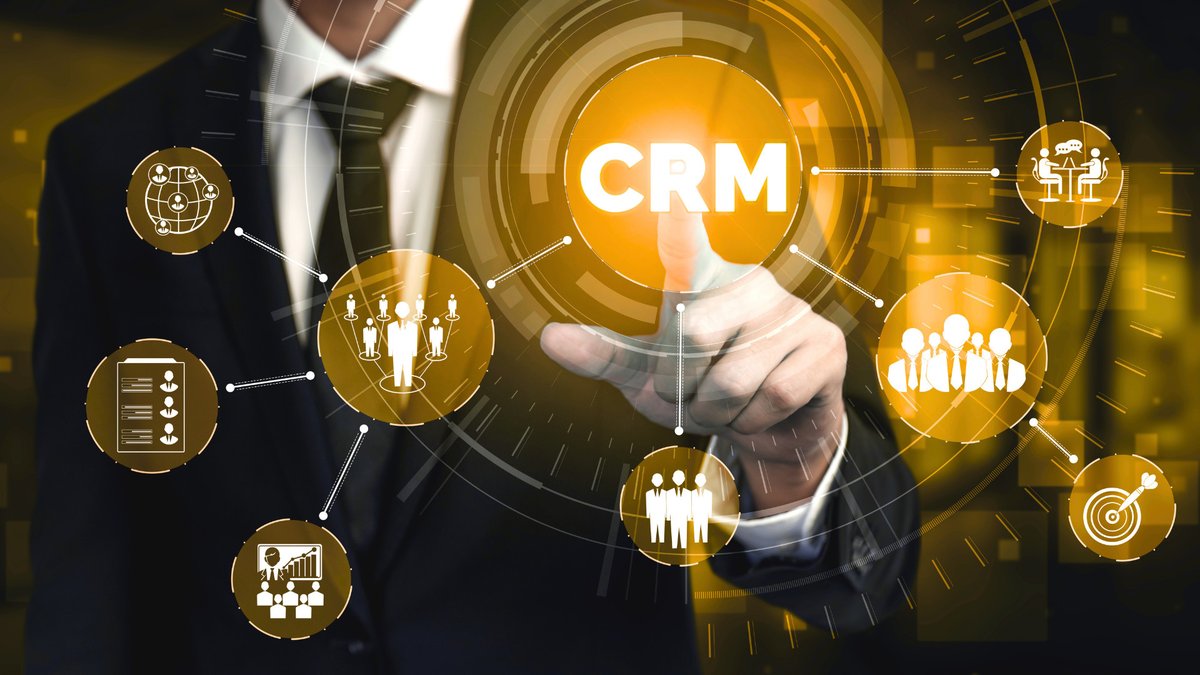 EmuriInnova's tweet image. 🔍 Santiago Foulquié, director de Marketing de @ENAEbusiness comparte en #LaOpiniónDelExperto las lecciones aprendidas en una implementación real de CRM.
✅ La tecnología importa, pero la experiencia lo es todo.
🧠 Puedes leerlo completo en nuestra web: emuri.es/la-opinion-del…