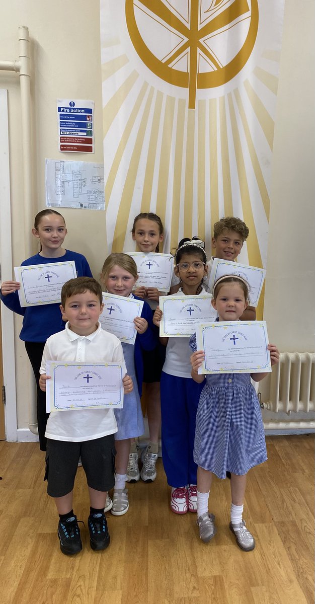 Well done to each of our certificate recipients this week, demonstrating how the love of Christ shines in our school ⭐