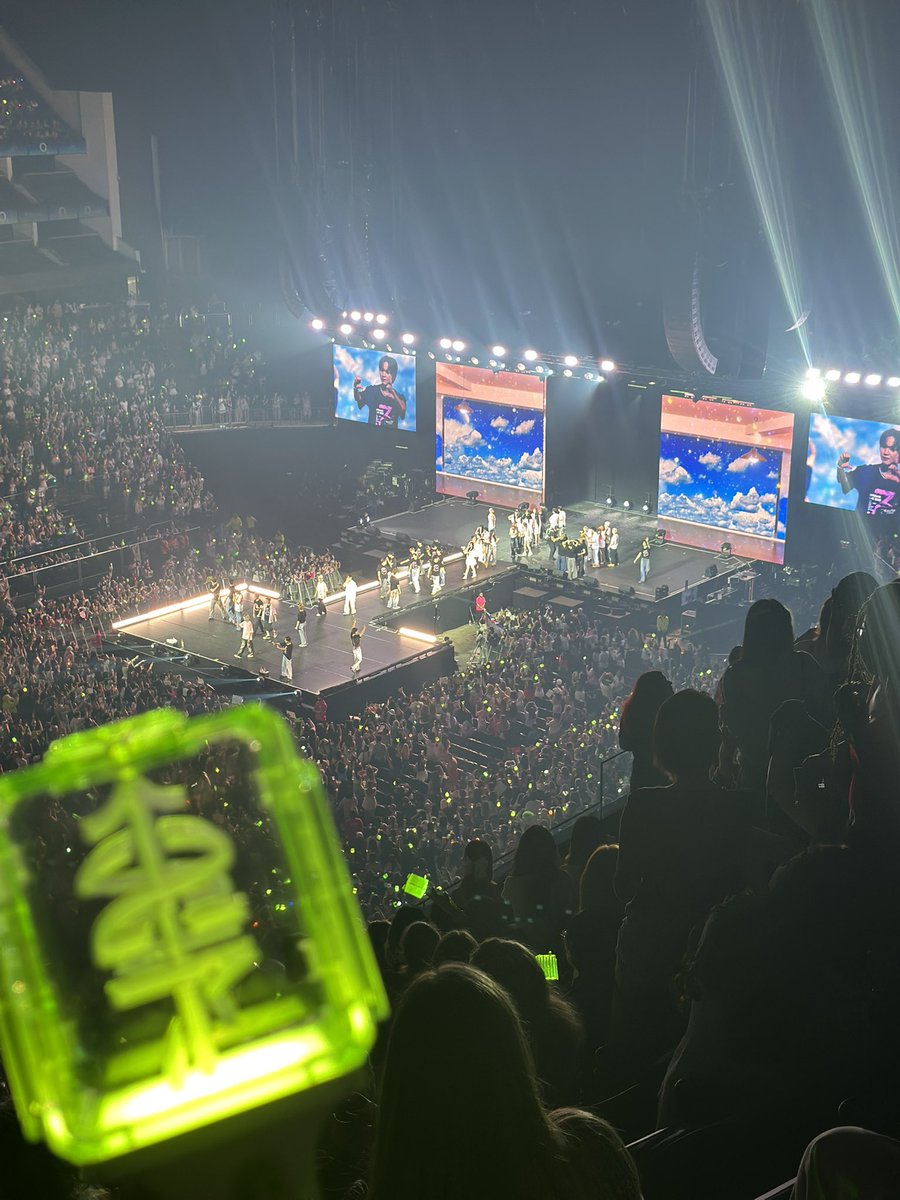 emi 💎 ˣ𝗼ˣ tweet media