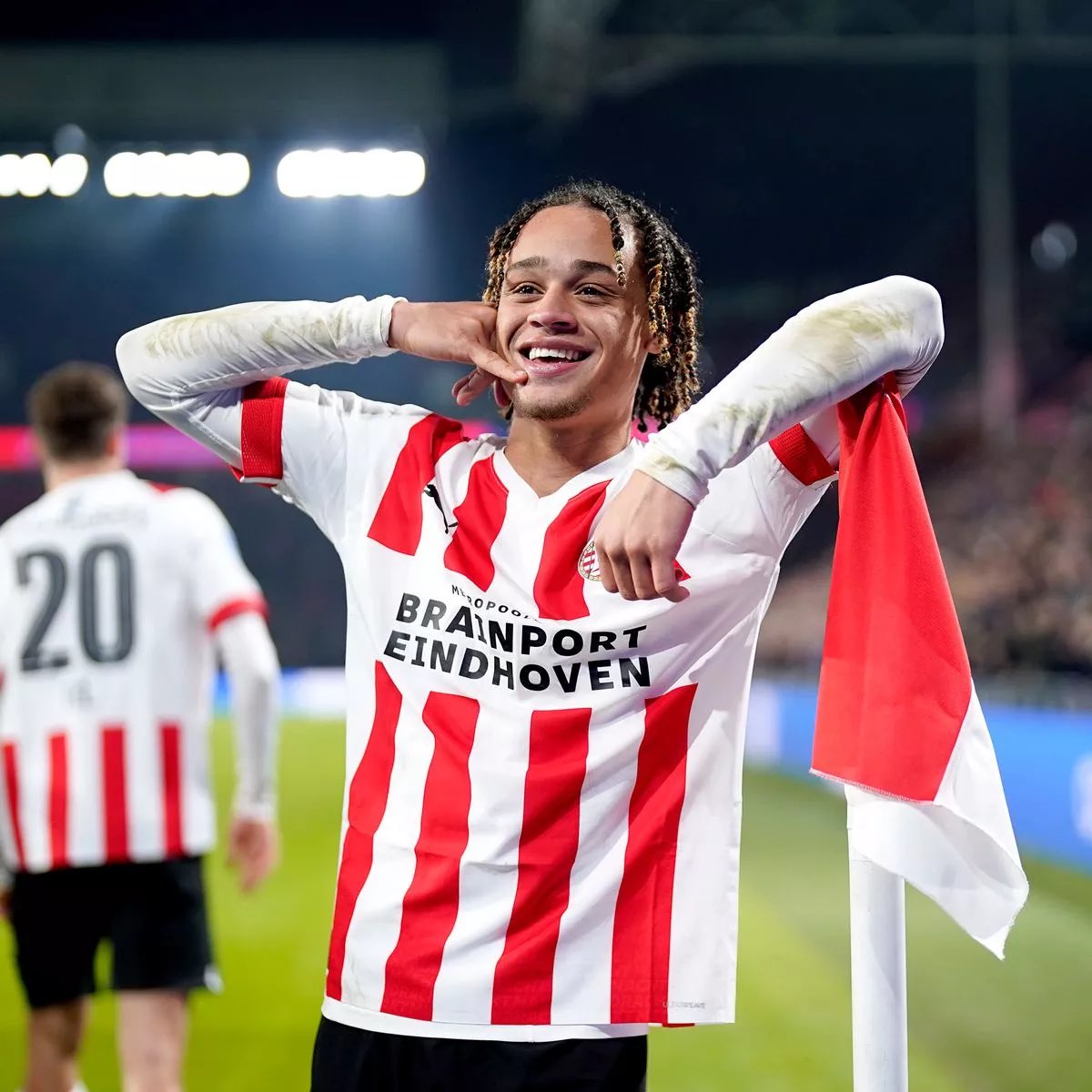 A TOMAR POR EL CULO.

Está buscando equipo. 

Es el momento de que vuelva a casa.