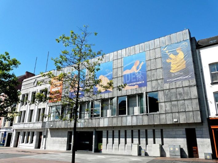 Cork City Libraries (@corkcitylibrary) on Twitter photo We regret to inform you that the Poets Library event, "Borrow a Poet" with James O'Leary, scheduled for tomorrow Saturday 5 July in the City Library has been cancelled due to illness. 
buff.ly/nTxdq1V 
We apologize for any inconvenience this may cause. We regret to inform you that the Poets Library event, "Borrow a Poet" with James O'Leary, scheduled for tomorrow Saturday 5 July in the City Library has been cancelled due to illness. 
buff.ly/nTxdq1V 
We apologize for any inconvenience this may cause.