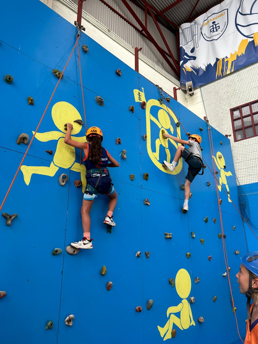 bccantera's tweet image. Esta segunda semana del XXX Campus Milenium ha dado mucho juego 🤩
Esgrima, escape room, juegos populares, escalada... y que no nos falte el basket! 🥳