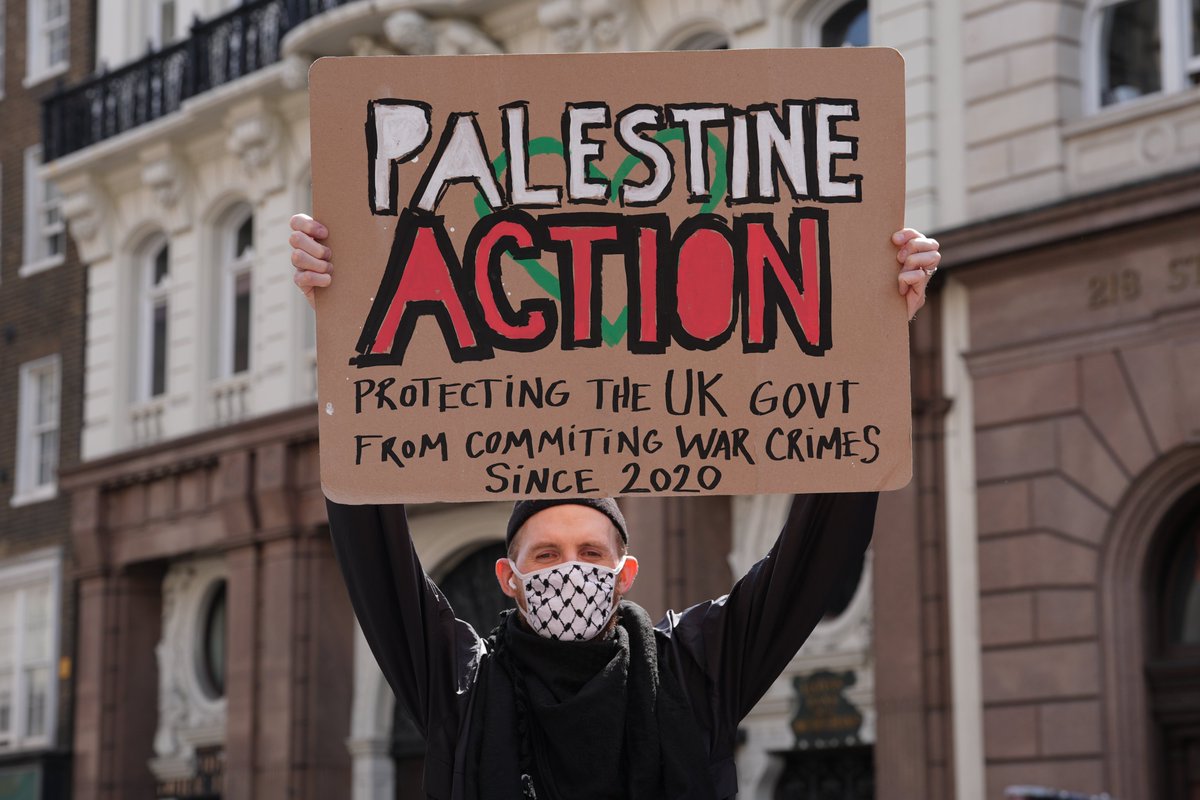 🚨 Protesters outside the Royal Courts of Justice in London as a hearing over whether proscribing of Palestine Action should be temporarily blocked is heard