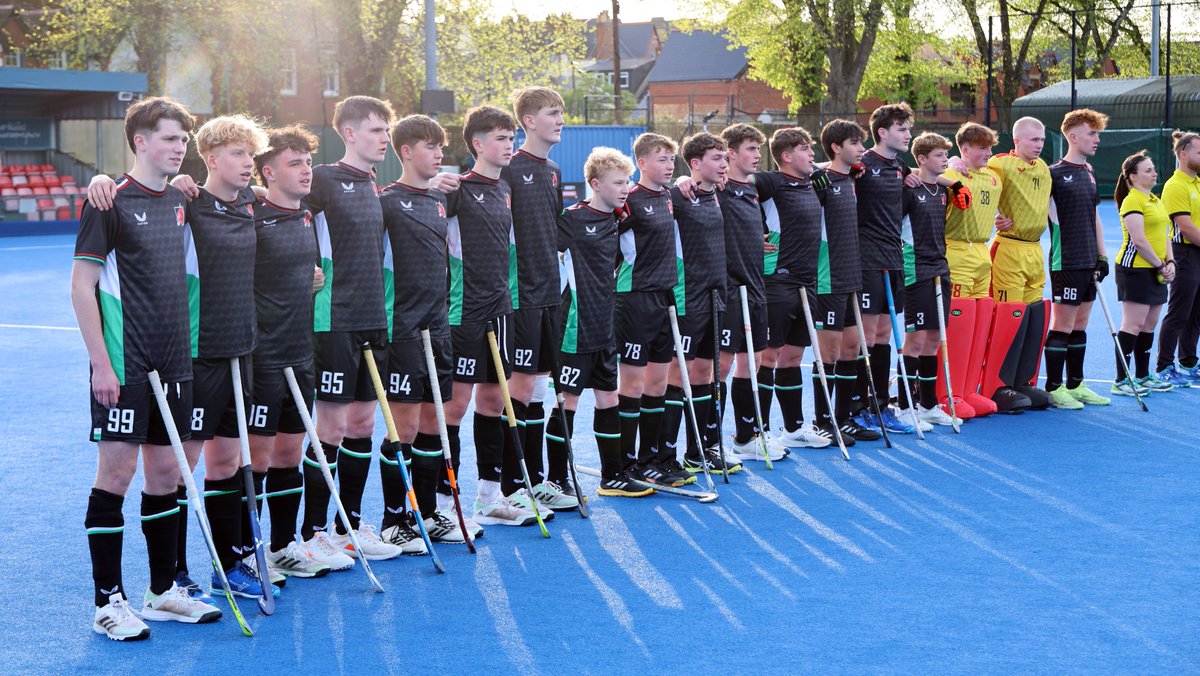 Hoci Cymru tweet media