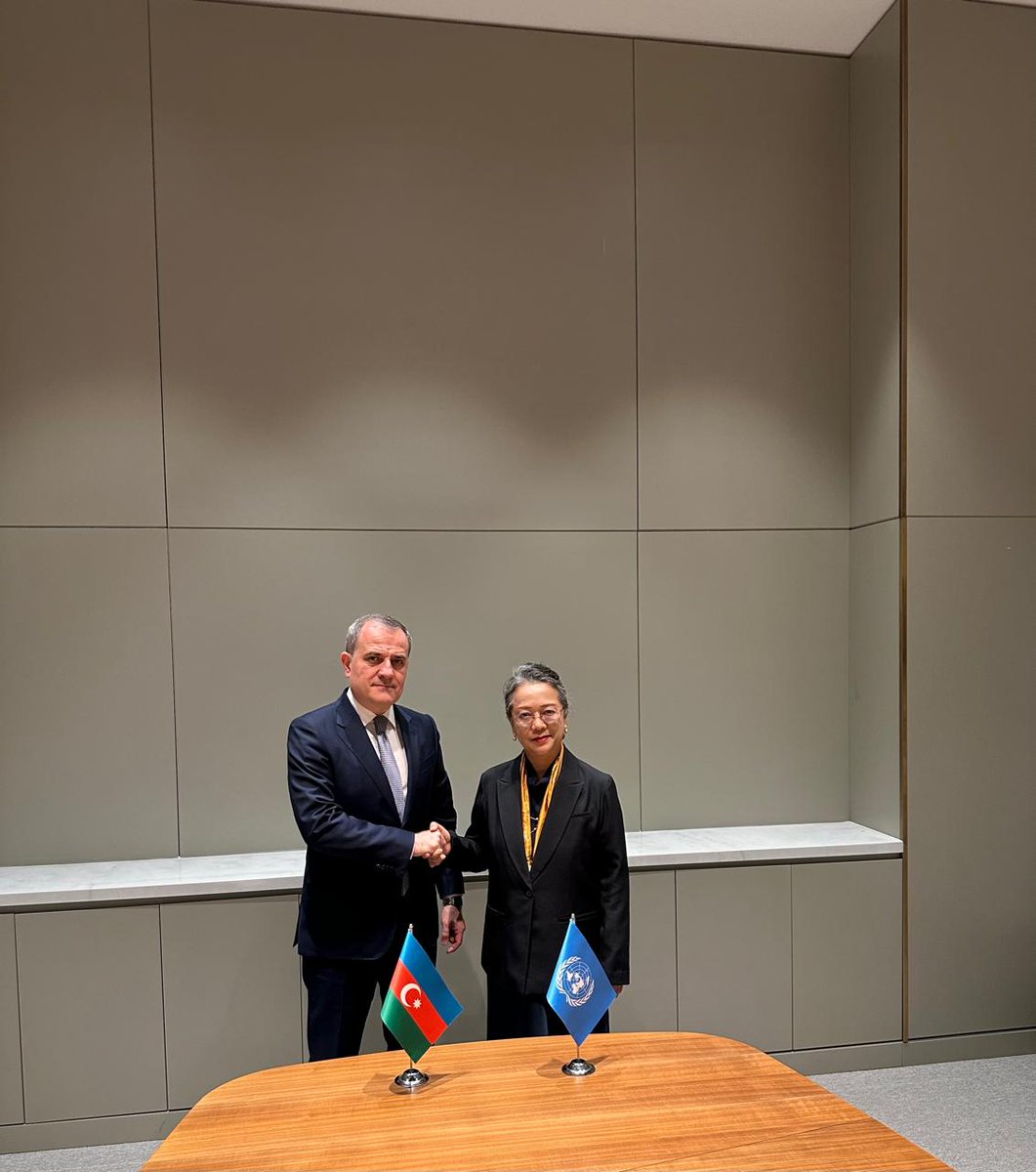 UN_Armida's tweet image. Grateful for #Azerbaijan’s gracious welcome and exchange with FM @Bayramov_Jeyhun, @AzerbaijanMFA on accelerating transport & energy cooperation under #SPECA.
This collaboration sets the stage for the 82nd session of @UNESCAP, taking place in Baku next year. #CS82