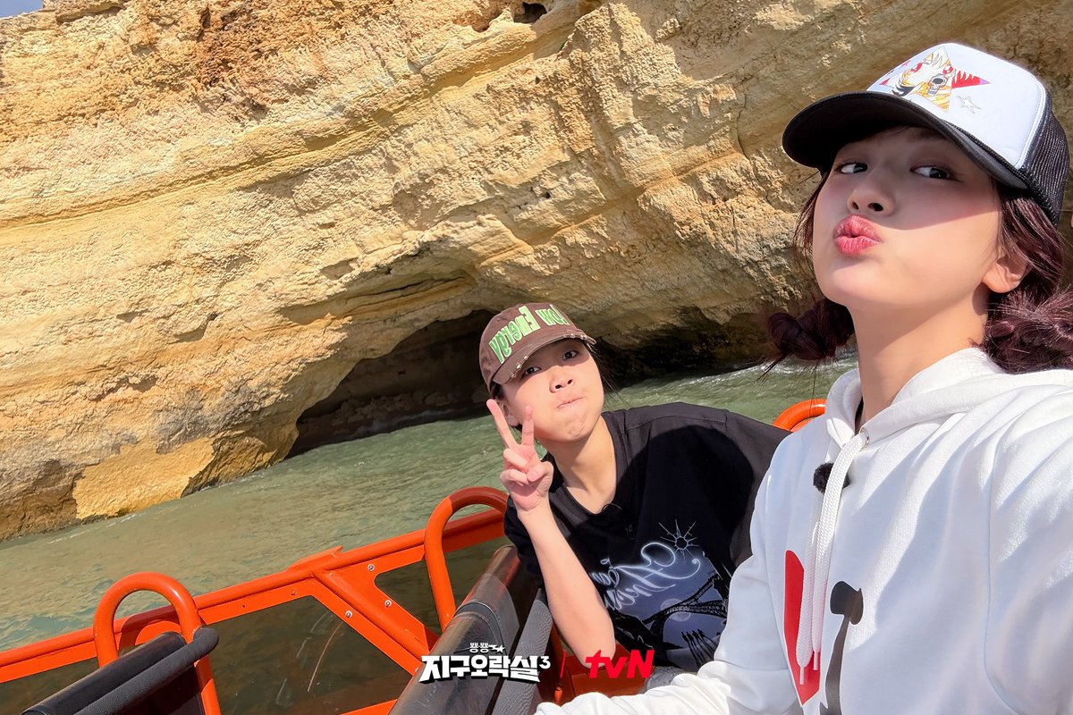 [11화 비하인드]
✅아부다비
✅포르투갈
🔜알부페이라 포상휴가⛱️

<뿅뿅 지구오락실3>

#tvN #뿅뿅지구오락실3
#이은지 #미미 #이영지 #안유진
#같이달려tvN #스트리밍은TVING