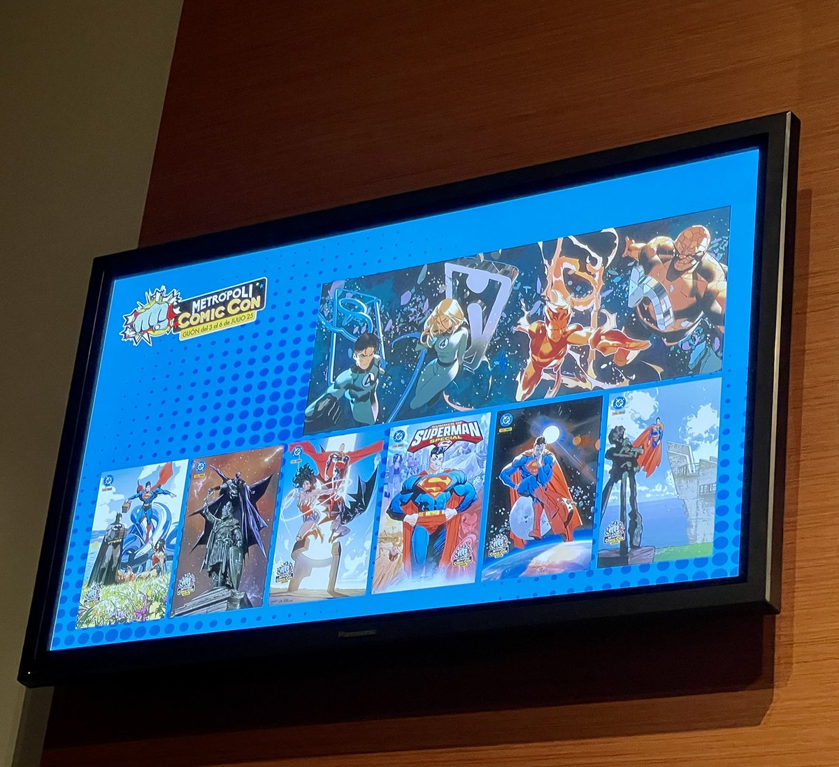 Akira Comics (@akira_comics) on Twitter photo ✅ Resumen del jueves de <a href="/ComicConGijon/">Metrópoli Comic Con</a> donde fuimos testigos de una inauguración de convención sencillamente increíble, con la presentación de los comics exclusivos de este año y un cartel de invitados brutal:
<a href="/JorgeJimenezArt/">Jorge Jiménez</a> <a href="/Bruno_Redondo_F/">Bruno Redondo draws stuff</a> <a href="/Sampere_art/">Daniel Sampere</a> <a href="/RafaSandoval75/">Rafa Sandoval</a> ✅ Resumen del jueves de <a href="/ComicConGijon/">Metrópoli Comic Con</a> donde fuimos testigos de una inauguración de convención sencillamente increíble, con la presentación de los comics exclusivos de este año y un cartel de invitados brutal:
<a href="/JorgeJimenezArt/">Jorge Jiménez</a> <a href="/Bruno_Redondo_F/">Bruno Redondo draws stuff</a> <a href="/Sampere_art/">Daniel Sampere</a> <a href="/RafaSandoval75/">Rafa Sandoval</a>