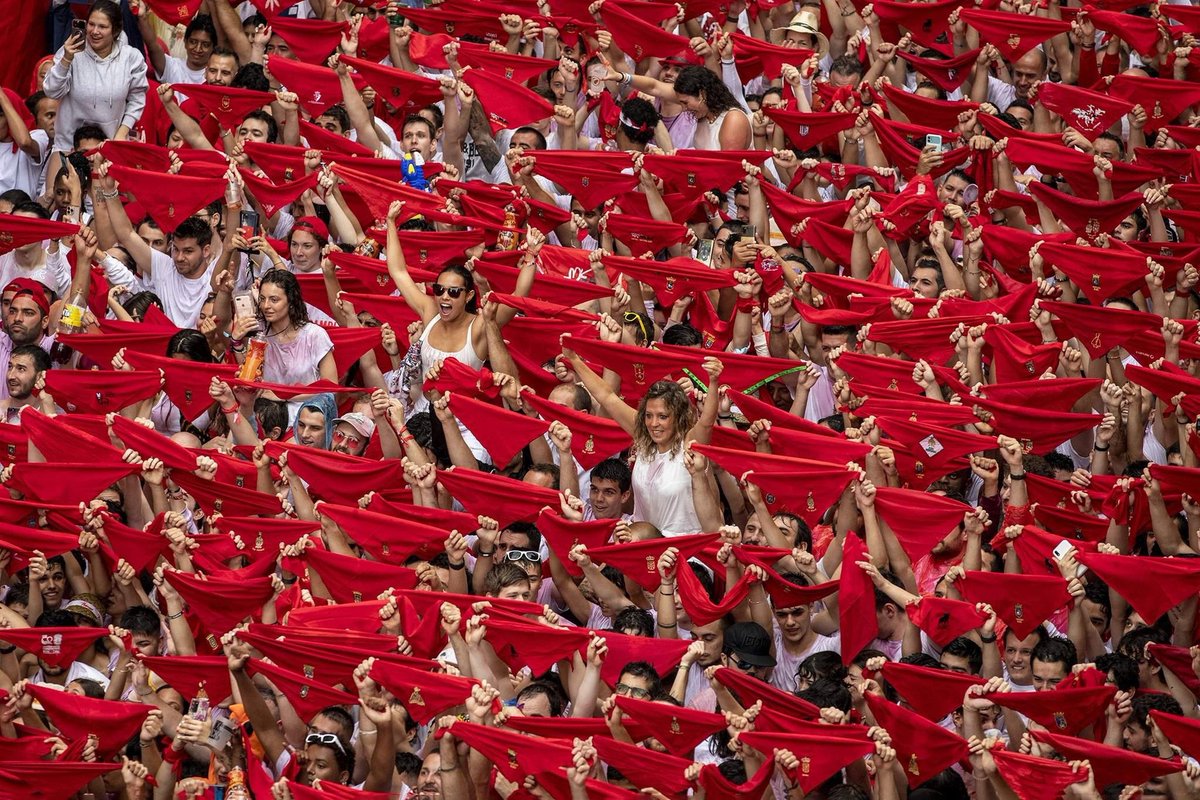 El centro permanecerá cerrado desde el lunes, 7 de julio, hasta el lunes, 14 de julio (ambos inclusive), con motivo de las fiestas de San Fermín.

🔻 Felices Fiestas 🔻