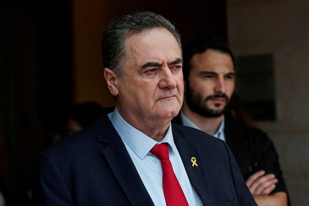 Defence Minister Israel Katz has told senior military officials that the Israeli army is preparing an enforcement plan to “ensure that Iran cannot return to threaten Israel.” #RUKIGAFMUpdates