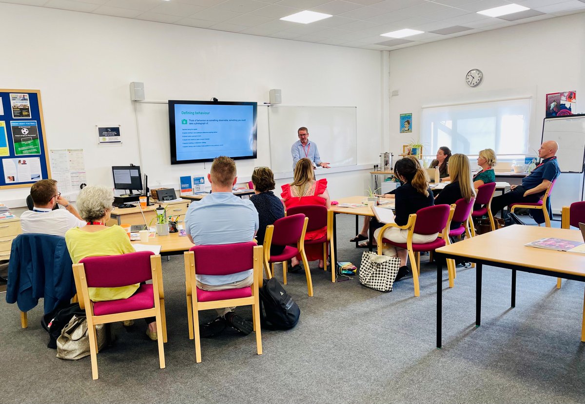 Somerset Research School (@somresearchsch) on Twitter photo ☀️It's our Summer Extended Team meeting today! <a href="/EducEndowFoundn/">EEF</a> Really great to see colleagues from the South West <a href="/rs_network/">Research Schools Network</a> at The Blue School today with valuable insights and workshops from <a href="/KCCResearchSch/">Devon RSN</a> <a href="/GlosResearchSch/">Gloucestershire Research School</a> so far this morning.
educationendowmentfoundation.org.uk ☀️It's our Summer Extended Team meeting today! <a href="/EducEndowFoundn/">EEF</a> Really great to see colleagues from the South West <a href="/rs_network/">Research Schools Network</a> at The Blue School today with valuable insights and workshops from <a href="/KCCResearchSch/">Devon RSN</a> <a href="/GlosResearchSch/">Gloucestershire Research School</a> so far this morning.
educationendowmentfoundation.org.uk