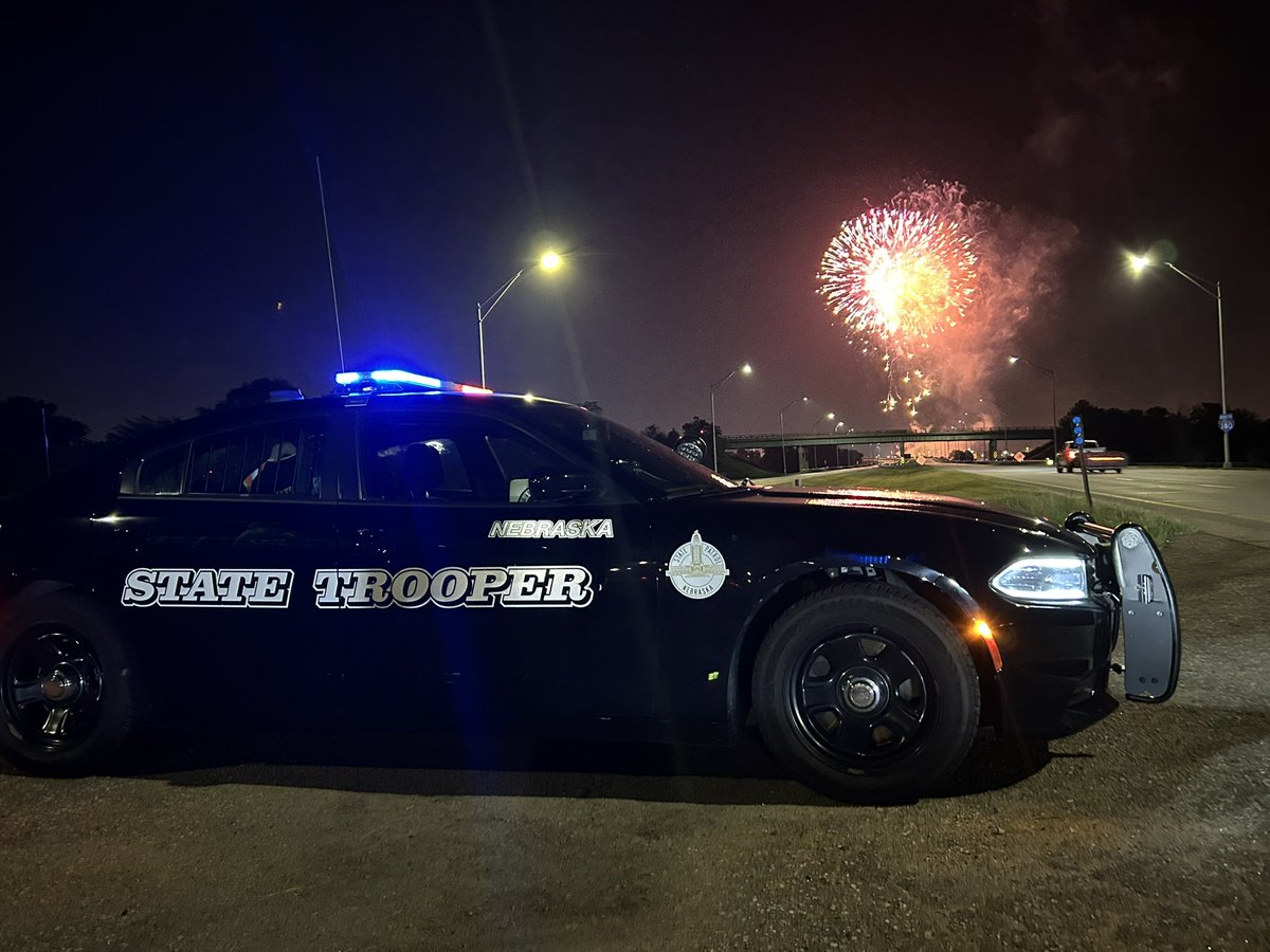 NSP_TroopH's tweet image. HDQ Night Shift has had a very busy night! From working traffic for the Uncle Sam Jam in Lincoln, drug and warrant arrests in Gage County, to an arrest for an active burglary from a fireworks stand in Wahoo. Your NSP Troopers are hard at work to ensure a safe and fun 4th for all!