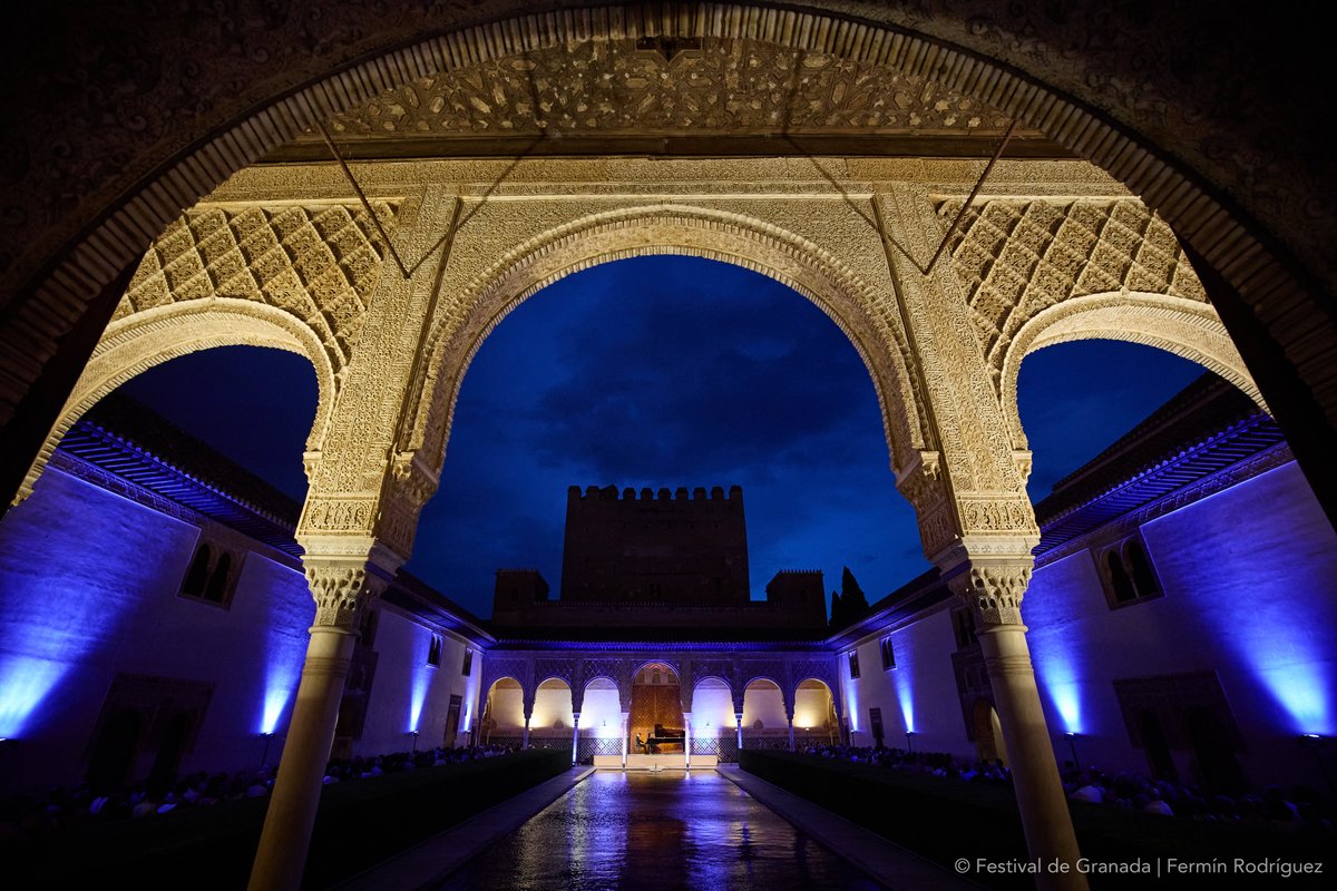 Ferminius's tweet image. Confirmado: el @FestivalGranada ofrece unos espectáculos increíbles...

¡Estas a tiempo! - granadafestival.janto.es