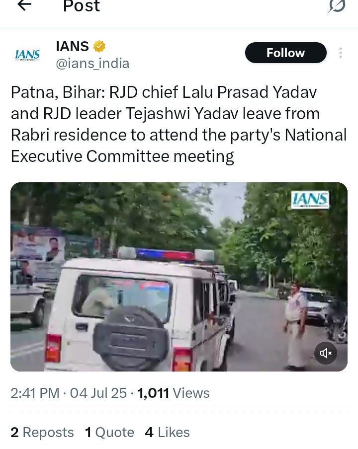 BharatRashtraVoiceЁЯЪй (@quantum_akr) on Twitter photo рдпреЗ рд╣реИ рдЪрд╛рд░рд╛ рдЪреЛрд░ рд▓рд╛рд▓реВ рдкреНрд░рд╕рд╛рдж рдпрд╛рджрд╡ рднрд╛рд░рддреАрдп рдиреНрдпрд╛рдп рд╡реНрдпрд╡рд╕реНрдерд╛ рдХреЛ рдареЗрдВрдЧрд╛ рджрд┐рдЦрд╛рддреЗ рд╣реБрдП ЁЯТетЪЦя╕П
рдЪрд╛рд░ рдЕрд▓рдЧ-рдЕрд▓рдЧ рдорд╛рдорд▓реЛрдВ рдореЗрдВ рджреЛрд╖реА рд╣реИ
5 рд╕рд╛рд▓, 3.5 рд╕рд╛рд▓, 14 рд╕рд╛рд▓ рдФрд░ рдлрд┐рд░ рд╕реЗ 5 рд╕рд╛рд▓ рдХреА рд╕рдЬрд╝рд╛! ЁЯШб
рд▓реЗрдХрд┐рди рдЬреЗрд▓ рдореЗрдВ рдЧрд┐рдиреЗ-рдЪреБрдиреЗ рд╕рд╛рд▓ рдмрд┐рддрд╛рдП,
рдмреАрдорд╛рд░реА рдХрд╛ рдмрд╣рд╛рдирд╛ рдорд╛рд░рдХрд░ рдмреЗрд▓ рдкрд░ рдмрд╛рд╣рд░ рдЖ рдЧрдпрд╛... рдФрд░ рдЕрдм рдард╛рда рд╕реЗ рдРрд╢ рдХреА рдЬрд╝рд┐рдВрджрдЧреА рдЬреА рд░рд╣рд╛ рд╣реИ рдпреЗ рд╣реИ рдЪрд╛рд░рд╛ рдЪреЛрд░ рд▓рд╛рд▓реВ рдкреНрд░рд╕рд╛рдж рдпрд╛рджрд╡ рднрд╛рд░рддреАрдп рдиреНрдпрд╛рдп рд╡реНрдпрд╡рд╕реНрдерд╛ рдХреЛ рдареЗрдВрдЧрд╛ рджрд┐рдЦрд╛рддреЗ рд╣реБрдП ЁЯТетЪЦя╕П
рдЪрд╛рд░ рдЕрд▓рдЧ-рдЕрд▓рдЧ рдорд╛рдорд▓реЛрдВ рдореЗрдВ рджреЛрд╖реА рд╣реИ
5 рд╕рд╛рд▓, 3.5 рд╕рд╛рд▓, 14 рд╕рд╛рд▓ рдФрд░ рдлрд┐рд░ рд╕реЗ 5 рд╕рд╛рд▓ рдХреА рд╕рдЬрд╝рд╛! ЁЯШб
рд▓реЗрдХрд┐рди рдЬреЗрд▓ рдореЗрдВ рдЧрд┐рдиреЗ-рдЪреБрдиреЗ рд╕рд╛рд▓ рдмрд┐рддрд╛рдП,
рдмреАрдорд╛рд░реА рдХрд╛ рдмрд╣рд╛рдирд╛ рдорд╛рд░рдХрд░ рдмреЗрд▓ рдкрд░ рдмрд╛рд╣рд░ рдЖ рдЧрдпрд╛... рдФрд░ рдЕрдм рдард╛рда рд╕реЗ рдРрд╢ рдХреА рдЬрд╝рд┐рдВрджрдЧреА рдЬреА рд░рд╣рд╛ рд╣реИ