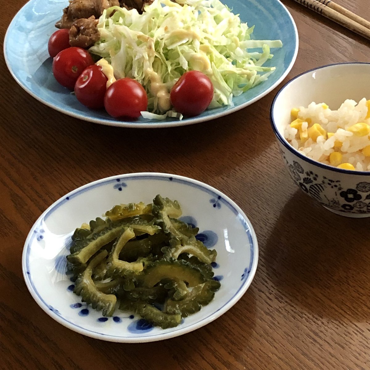 ゴーヤ2本買ったので1本はゴーヤのはちみつ醤油漬けにしました(* ॑꒳ ॑* )💚𓈒 ˖ ࣪ 
今年も食べたくなって作りました😋🙌🏻
トイロイロさんのレシピです(◍´꒳`)
#ゴーヤのはちみつ醤油漬け