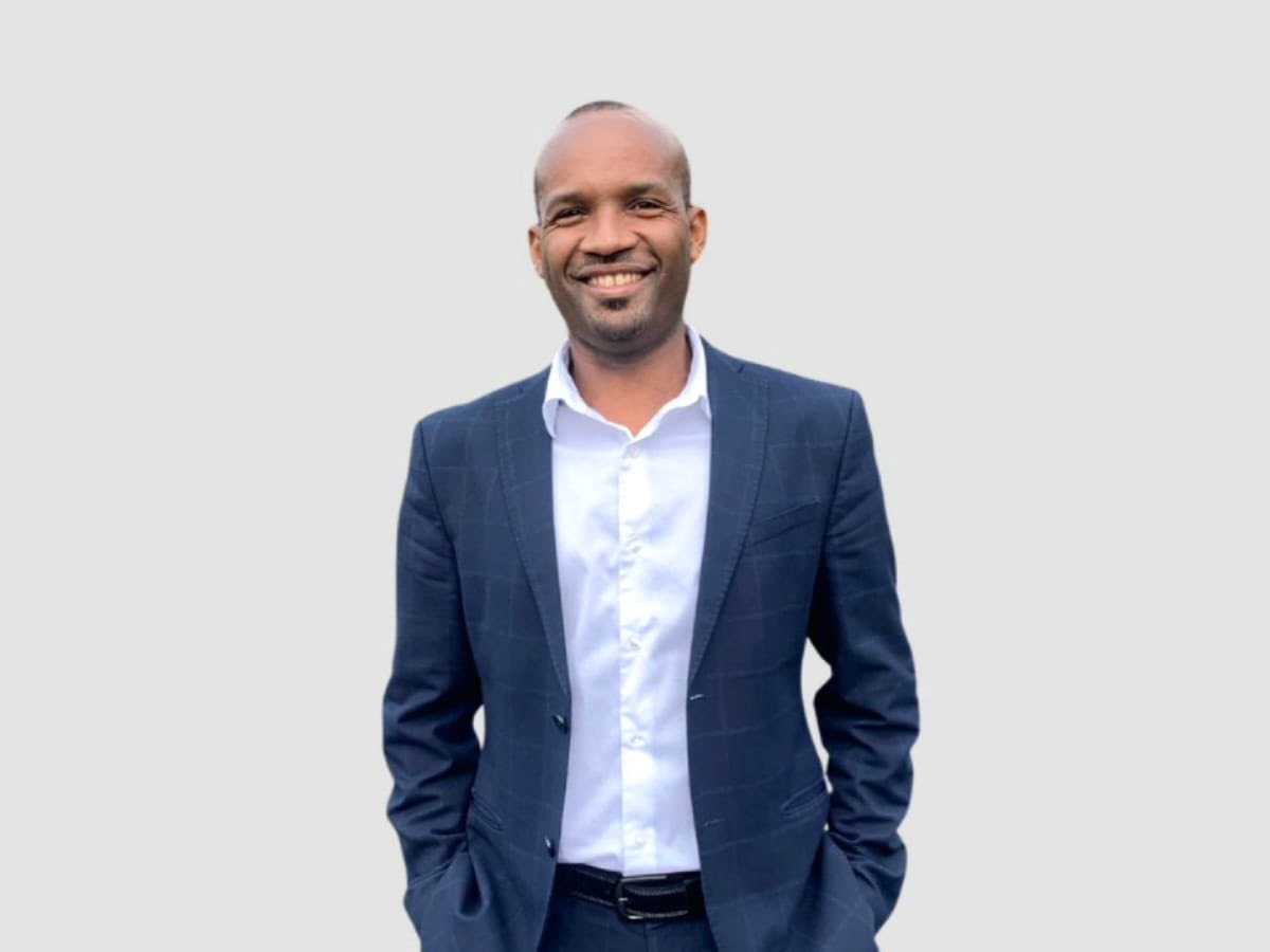 By the way, today is my birthday!🎂 
Happy 4th of July!

Umriinis dulloomaa jirra jechumaafi.