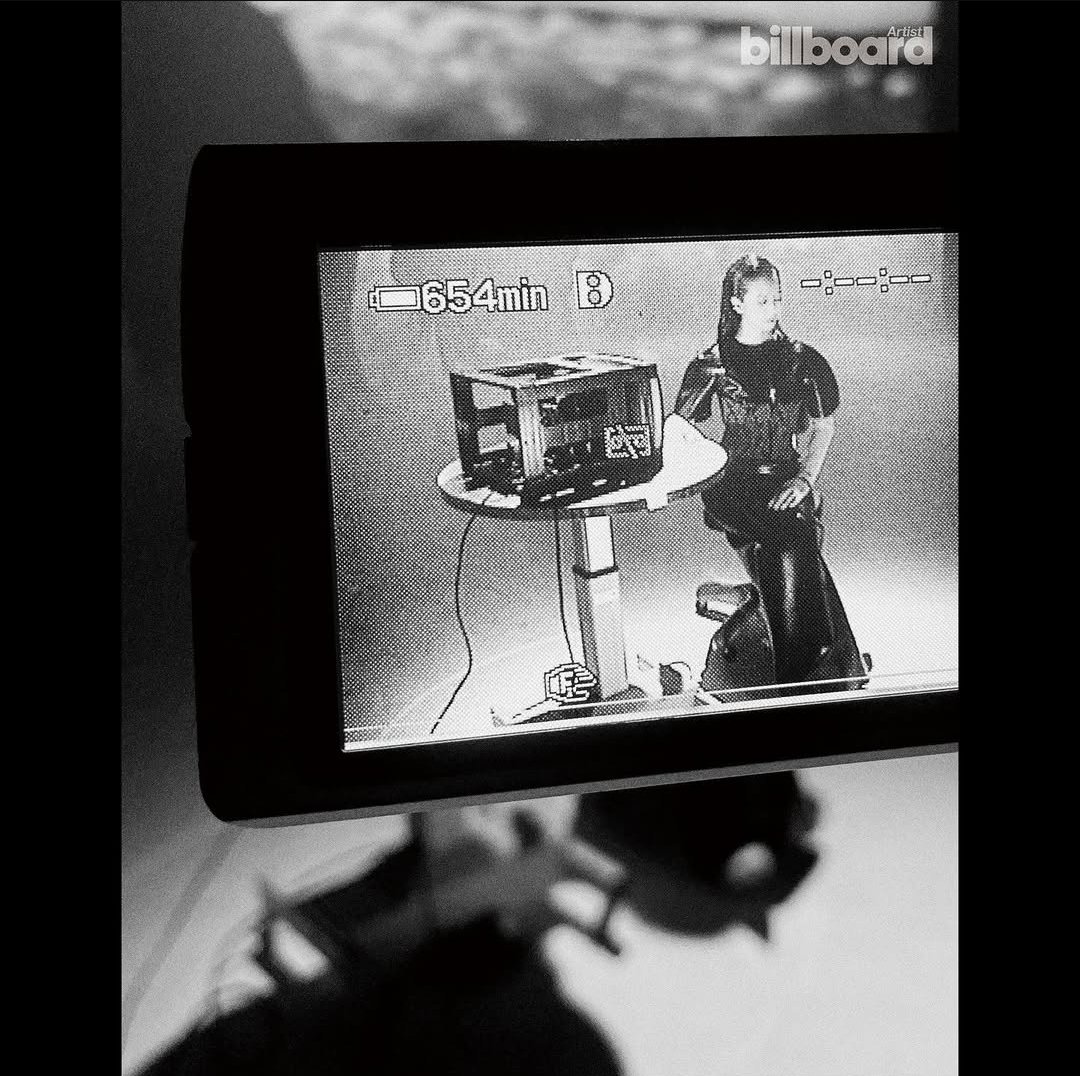 Sou istri jean tweet media