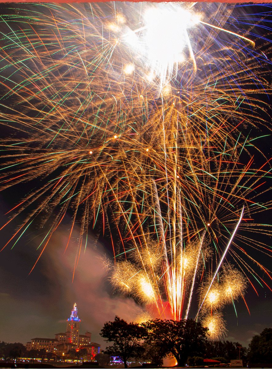 Happy 4th of July from the City of Coral Gables! 🇺🇸

Tonight, we celebrate 100 years of the City Beautiful with an unforgettable evening at the iconic @thebiltmoremiami — featuring a custom 10-minute Centennial drone show and a dazzling fireworks spectacular!
