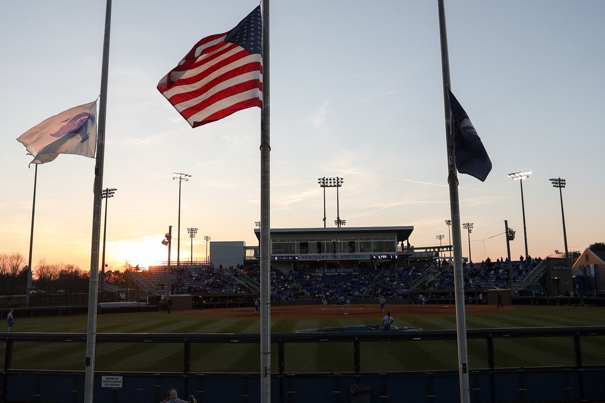 Happy 4th 🇺🇸 - my annual reminder that I am fortunate to live in a country where amazing men and woman have fought bravely to afford us the independence to follow our passions.  Much love ❤️ 🤍💙