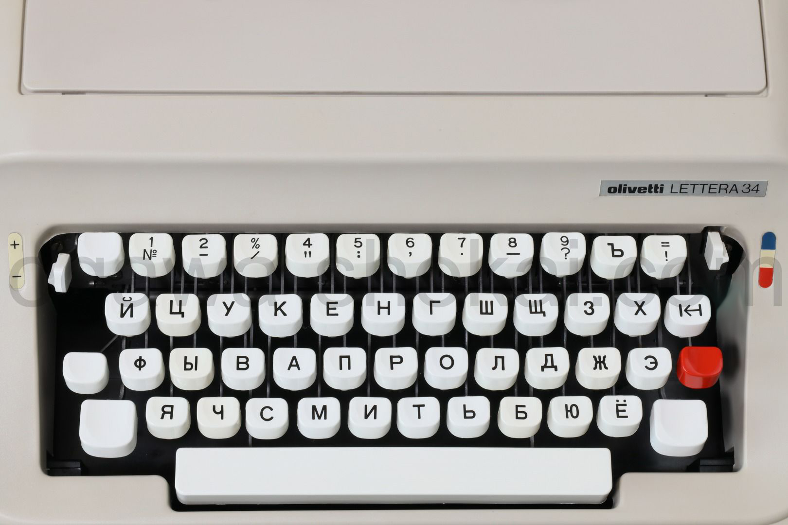 ovelitte LETTERA 34 カナ文字　タイプライター ロシア語 olivetti LETTERA 34 中古タイプライター｜タイプ