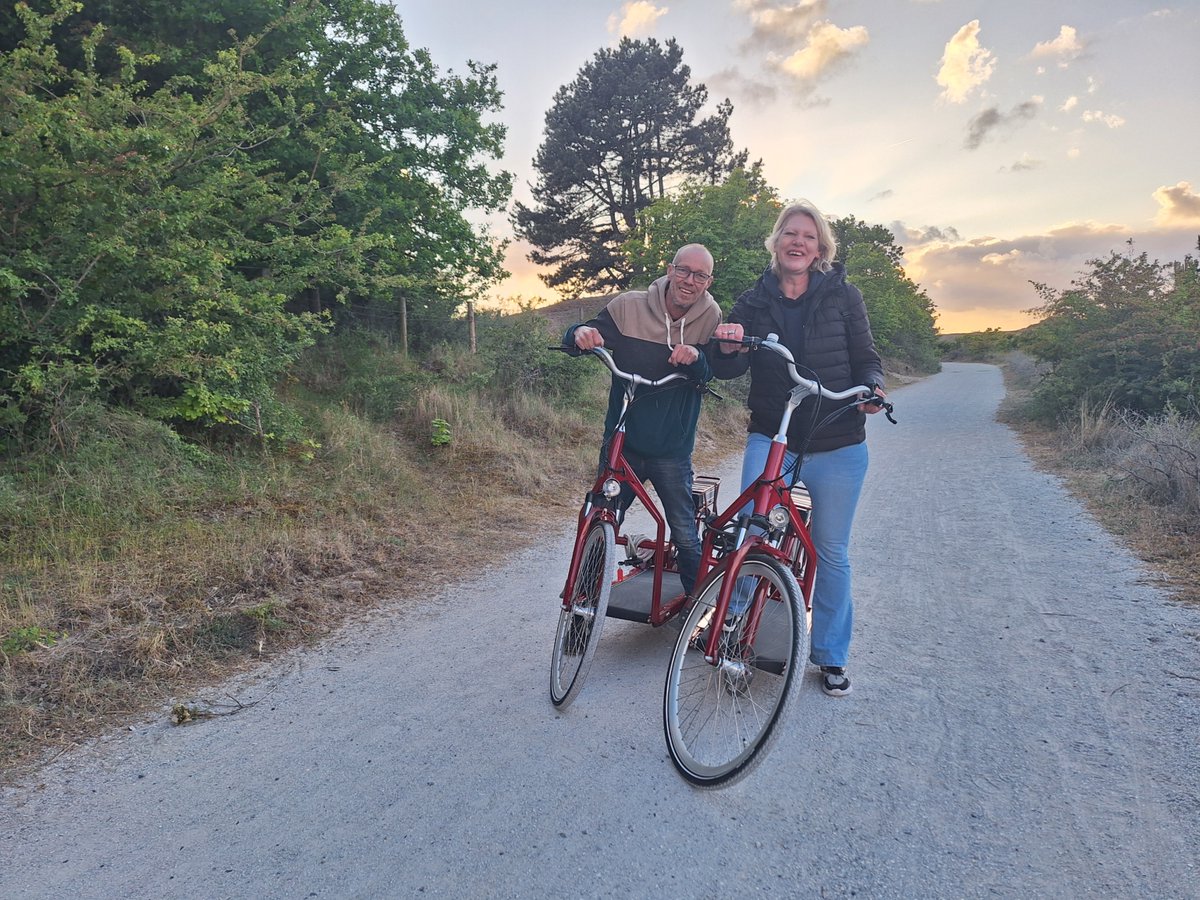 🚶‍♂️🚴‍♀️ Wandelen terwijl je fietst? Huur een Lopifit in de Bollenstreek!
🔋 100% elektrisch – geen rijbewijs nodig
👟 Vanaf 16 jaar
📍 Vertrek vanaf Voorhout (Have Fun Events)
🔗 havefunevents.nl/events/lopifit…
#HaveFunEvents #Bollenstreek #uitje #zomer2025