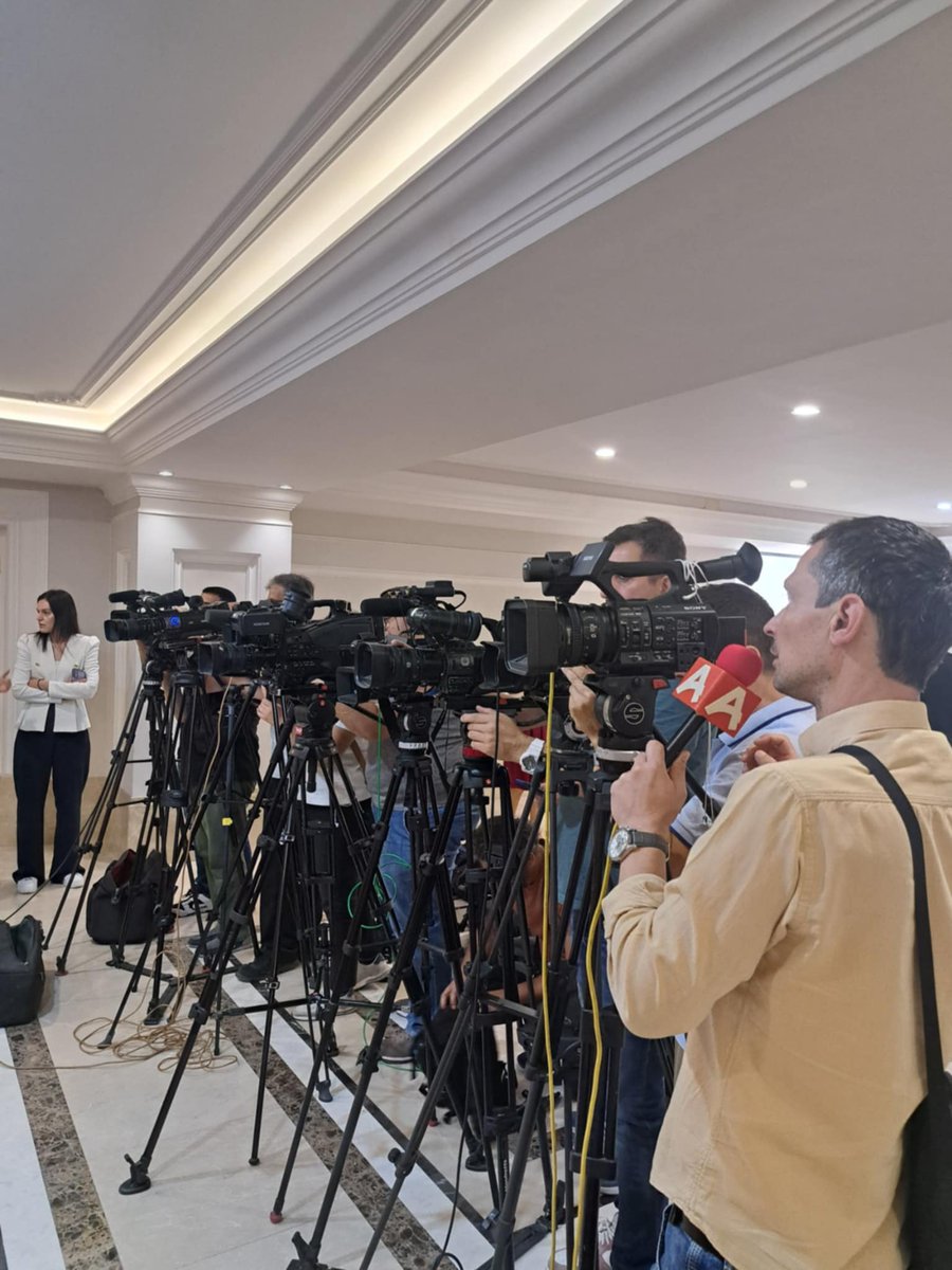 UNFPA North Macedonia (@unfpa_mk) on Twitter photo 📍 Happening now in Skopje!
The Prime Minister, key ministries & <a href="/UNFPA_MK/">UNFPA in North Macedonia</a>, are holding high-level talks on demographic trends—families, fertility & socio-economic challenges in #NorthMacedonia.
A key step toward a national strategy & action plan on demography.
#DemRes 📍 Happening now in Skopje!
The Prime Minister, key ministries & <a href="/UNFPA_MK/">UNFPA in North Macedonia</a>, are holding high-level talks on demographic trends—families, fertility & socio-economic challenges in #NorthMacedonia.
A key step toward a national strategy & action plan on demography.
#DemRes