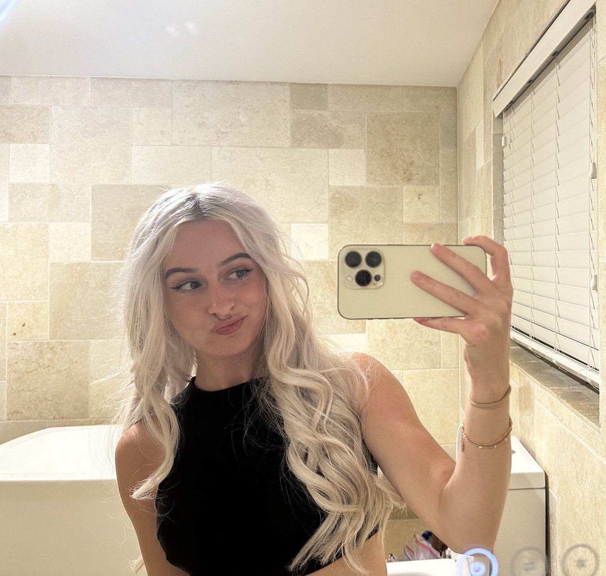 This was me last night at 2am. 

You’d have thought I just came back from a night out…

I actually just played rebirth ranked for 10 hours straight. Passion &gt;