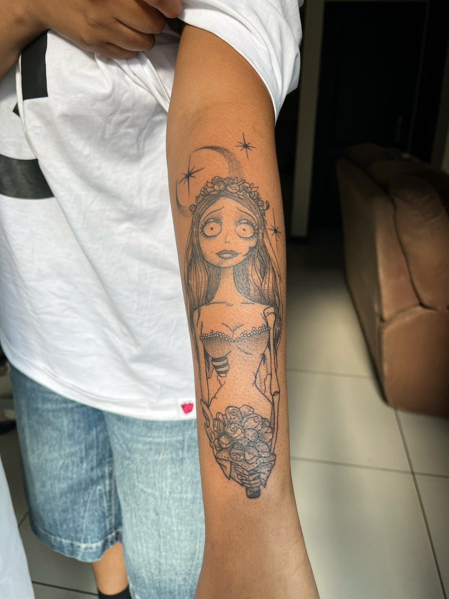 Tatouages Fineline Abordables à Sherbrooke, image size:900x1200