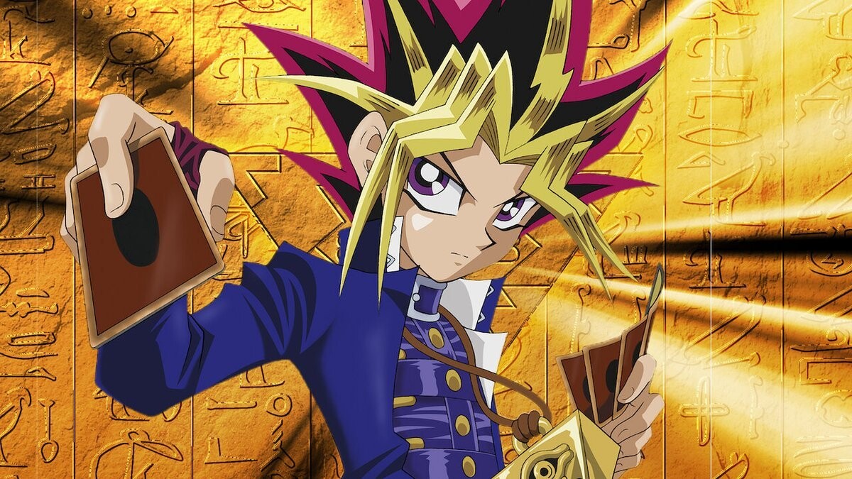 Kazuki Takahashi, auteur de Yu-Gi-Oh!, nous quittait il y a 3 ans.

Une œuvre qui a marqué toute une génération en envahissant nos télés et nos cours de récré... ❤