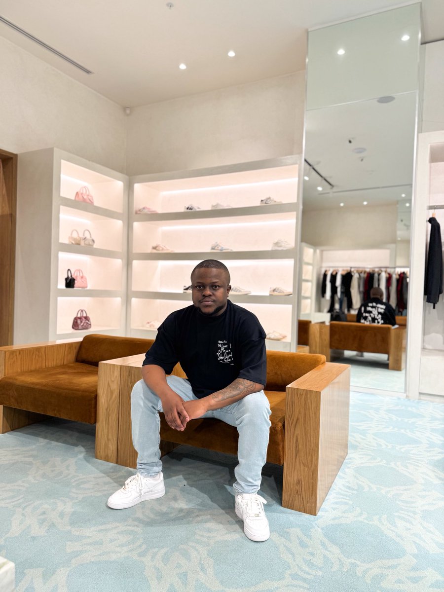 New Mix OUT NOW! 

youtu.be/t73YqYKO2Bs?si…