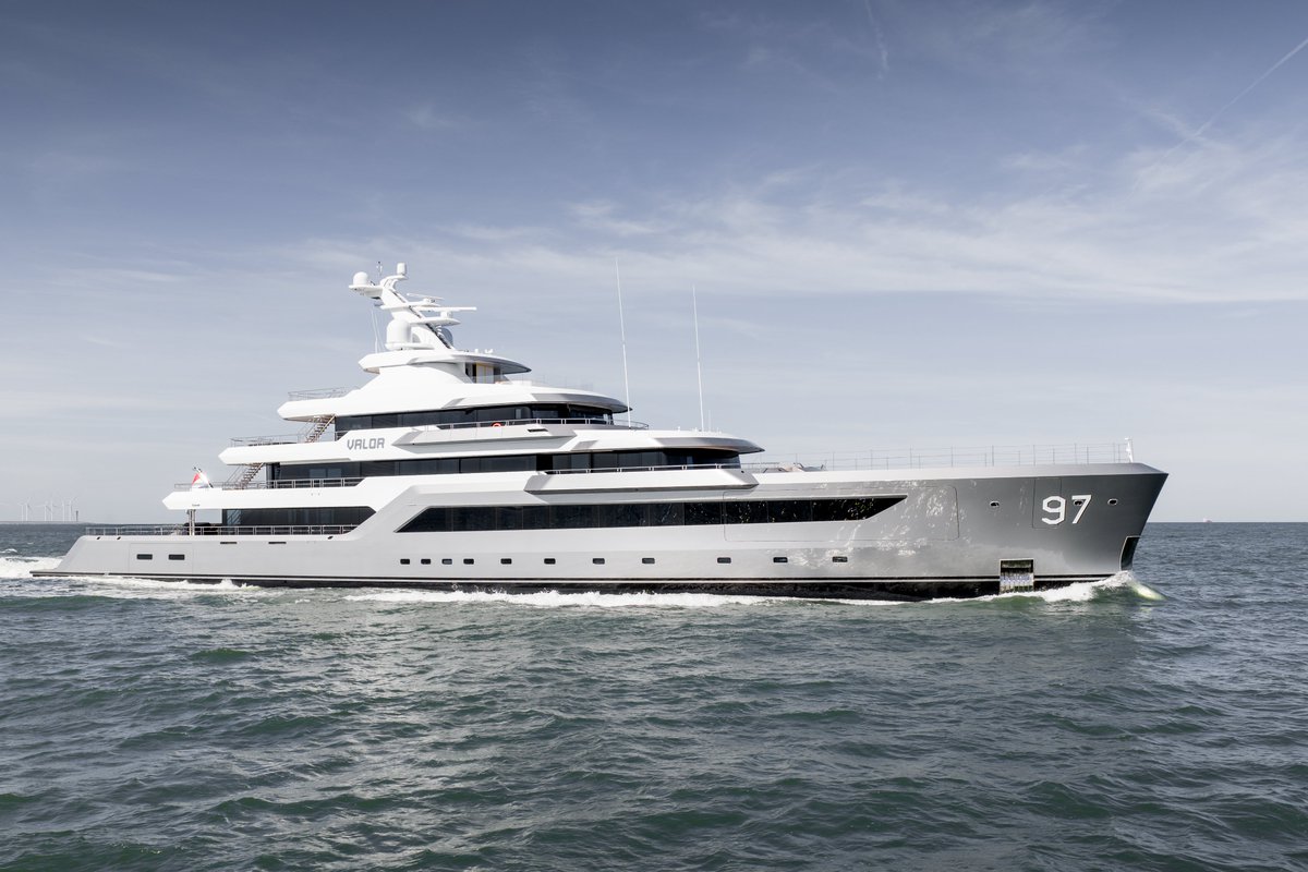 sytreports's tweet image. ‼️ The 79.5-metre Feadship 715 superyacht #Valor has been spotted cruising in the North Sea as she prepares for her sea trials.

In recent weeks, she was transported through the Netherlands following her launch, she will now undergo extensive tests before being delivered to her…