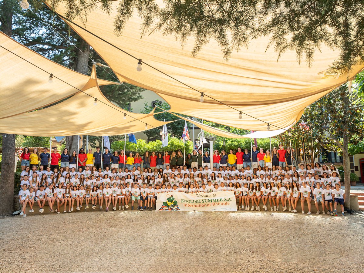Week 2✅Cerramos una semana de lo más intensa con más de 600 alumnos en nuestros centros.🤩
¡Y qué grupos tan increíbles! You rocked it, campers!🎉
#campamentos2025 #englishsummer #campamentosingles