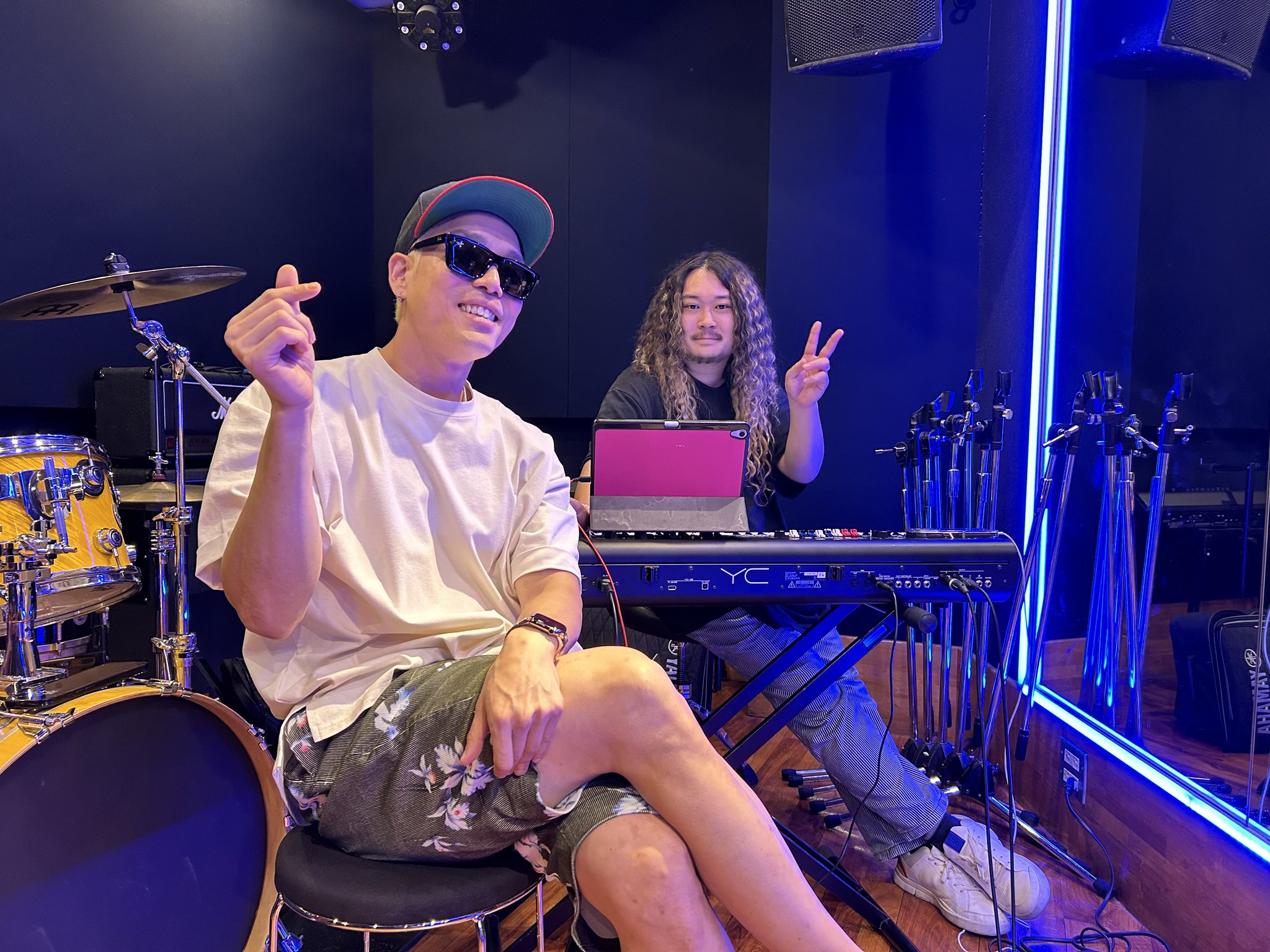 リフレクソロジーその2 手と耳　ジャパンライム イ・チャンミン(2AM) JAPAN_OFFICIAL on X: 