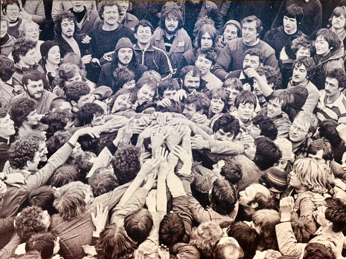 A statue called “The Hug” in Ashbourne by Neil Hawksworth, depicting the traditional Shrovetide football match that has taken place between the “Up ‘ards” and “Down’ards” since at least 1683. I really must go sometime it looks absolutely bonkers.