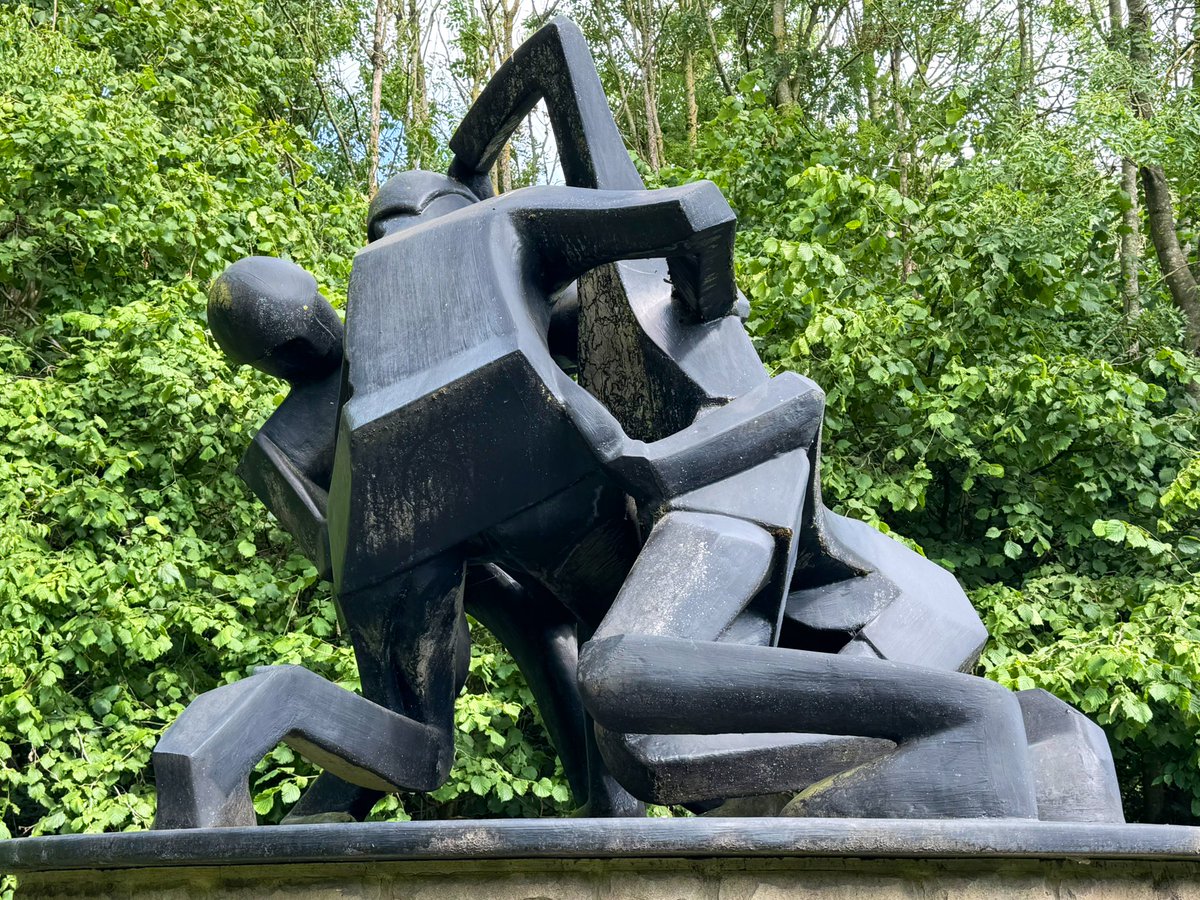 Peter Miles tweet media