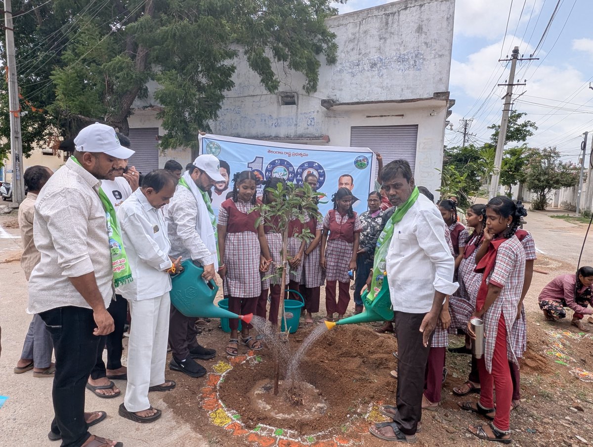 Nalgonda Municipality (@mc_nalgonda) on Twitter photo As part of the 100 Days of Action plan, Conducted Vanamahotsavam Program along with Public and School Children in 35th ward Padma Nagar in Nalgonda Municipality.
<a href="/MoHUA_India/">Ministry of Housing and Urban Affairs</a>
<a href="/RoopaMishra77/">Roopa Mishra</a>
<a href="/tksreedevi/">TK Sreedevi</a>
<a href="/cdmatelangana/">C&DMA</a>
<a href="/SwachhBharatGov/">Swachh Bharat Urban</a>
<a href="/SBMU_Telangana/">SBM (U) TELANGANA</a>
<a href="/tgmepma/">TMEPMA</a> As part of the 100 Days of Action plan, Conducted Vanamahotsavam Program along with Public and School Children in 35th ward Padma Nagar in Nalgonda Municipality.
<a href="/MoHUA_India/">Ministry of Housing and Urban Affairs</a>
<a href="/RoopaMishra77/">Roopa Mishra</a>
<a href="/tksreedevi/">TK Sreedevi</a>
<a href="/cdmatelangana/">C&DMA</a>
<a href="/SwachhBharatGov/">Swachh Bharat Urban</a>
<a href="/SBMU_Telangana/">SBM (U) TELANGANA</a>
<a href="/tgmepma/">TMEPMA</a>