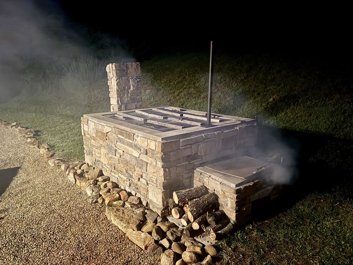Piggy Smalls is down in his bed this morning. Happy 4th of July! 🇺🇸