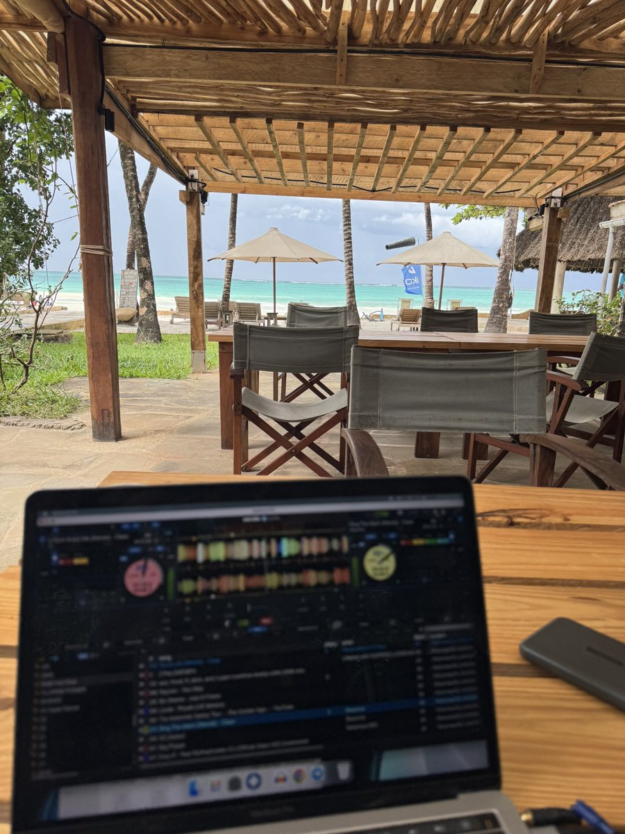 RadioActive 2-3pm on <a href="/CapitalFMKenya/">Capital FM Kenya</a>