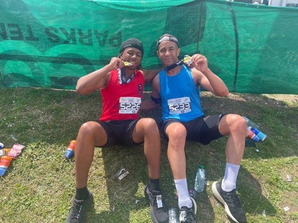 SickleCellUK's tweet image. 🏃🏿Huge shoutout to Tyler, who ran the Finsbury Park Half Marathon on 15 June 2025 and raised £650 for the Sickle Cell Society! ✊🏿🩸
Want to keep supporting or read his story?
🔗 buff.ly/vGQ0GcJ
#SickleCell #Fundraising #ThankYouTyler #SupportSickleCell