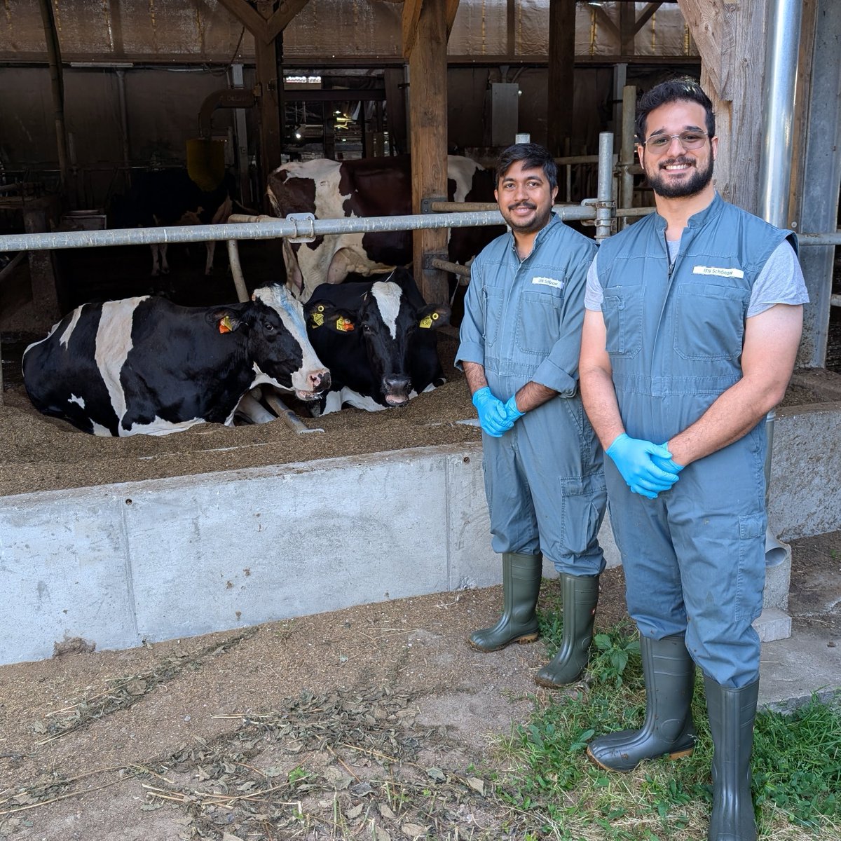 BullnetDN's tweet image. Partners met at the BullNet consortium meeting to discuss progress over the last six months. Great to hear from the whole team about their exciting work, secondments and visits to AI centres, such as our Cologne colleagues visiting RBB in Germany (pictured)!  ✈️🐂📣