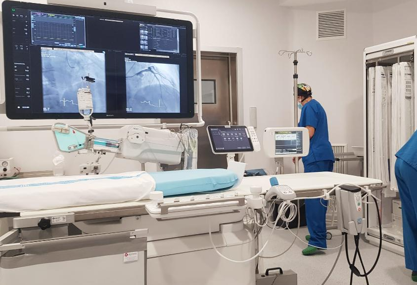 Infosalut (@infosalut) on Twitter photo #PublicaSalutIB <a href="/jmgamez3/">José M.ª Gámez, MD, PhD</a> de <a href="/SonLlatzer/">Hospital Universitari Son Llàtzer</a> ha participat en la publicació d'un estudi sobre pacients amb malalties cardiovasculars per l'avaluació dels nivells de LDL-C infosalut.com/investigacio/e… doi.org/10.3390/jcm140… #PublicaSalutIB <a href="/jmgamez3/">José M.ª Gámez, MD, PhD</a> de <a href="/SonLlatzer/">Hospital Universitari Son Llàtzer</a> ha participat en la publicació d'un estudi sobre pacients amb malalties cardiovasculars per l'avaluació dels nivells de LDL-C infosalut.com/investigacio/e… doi.org/10.3390/jcm140…