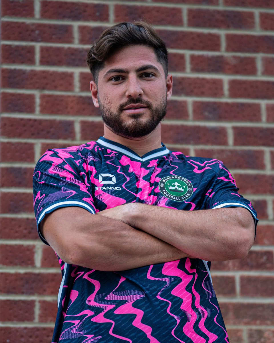 Wantage Town FC tweet media