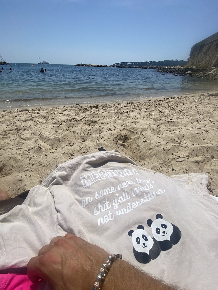 Bullseye_0x ๐ปโ๏ธ๐ผ (@0xbullseye) on Twitter photo Baddies and Twinners looking good here.
 
Touching salts and sands after Cannes. 
Missing miBeras already.
Berachain. Baddies and Twinners looking good here.
 
Touching salts and sands after Cannes. 
Missing miBeras already.
Berachain.